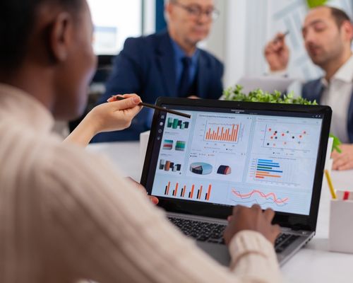 How Clear Dashboards Strengthen Executive Decision Making